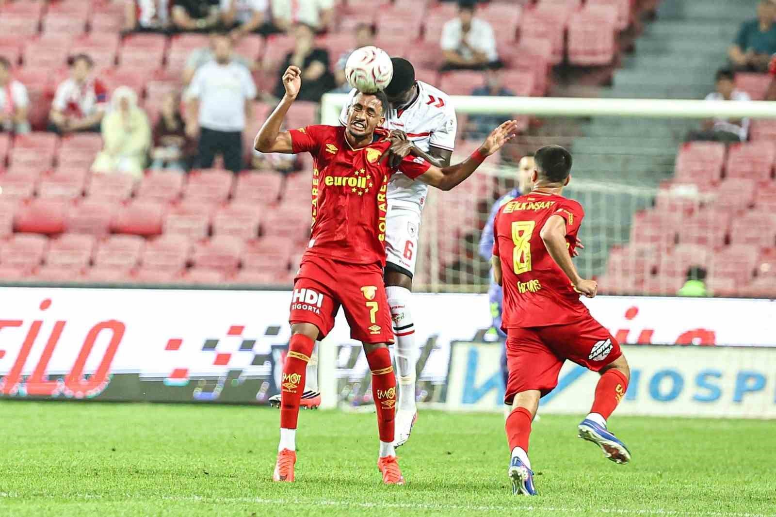 trendyol-super-lig-samsunspor-2-goztepe-1-ilk-yari