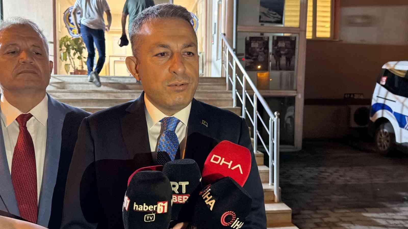 trabzon-valisi-sahin-hava-aracinin-mensei-tespit-edilmeye-calisiliyor