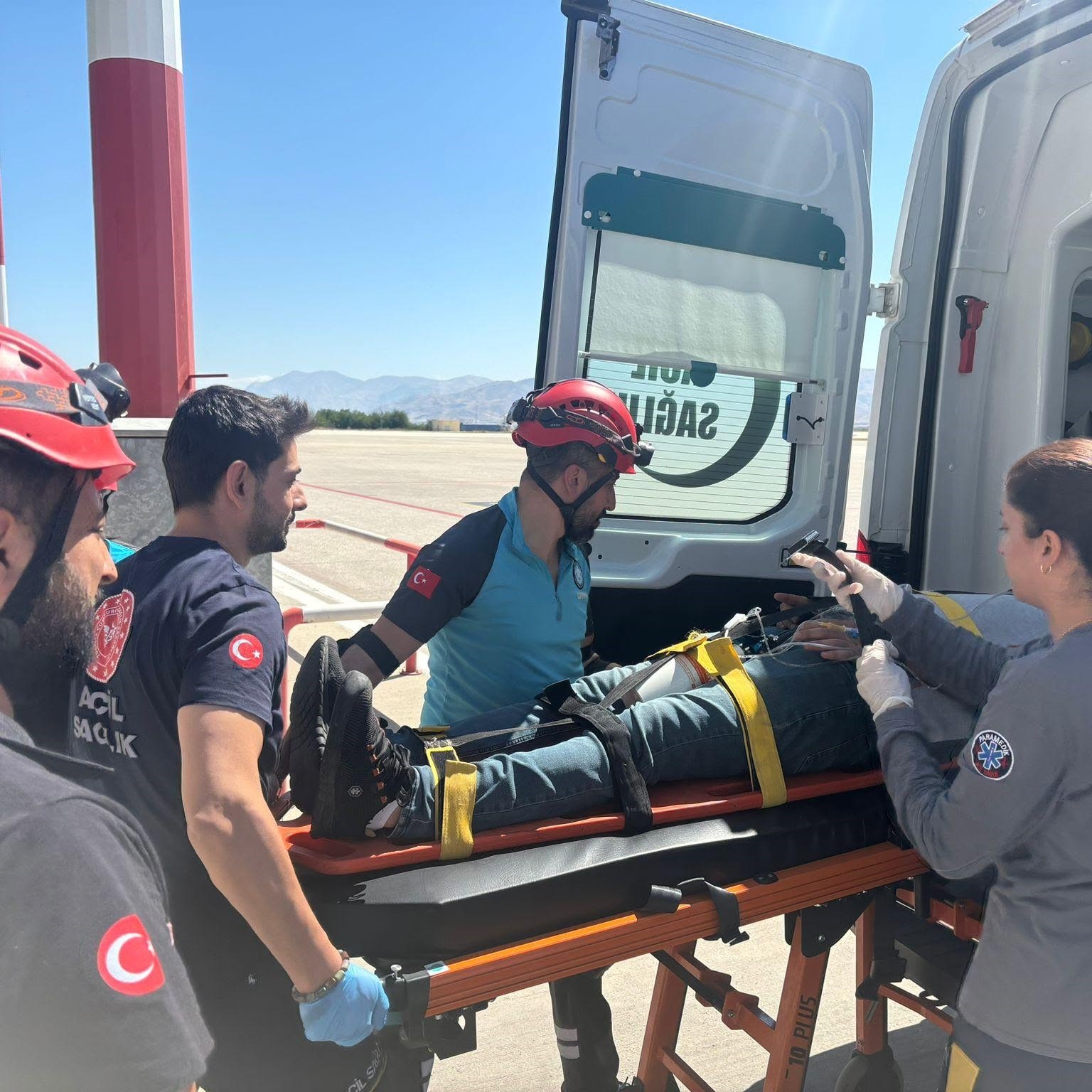 elazig-havalimani-nda-deprem-tahliye-tatbikati