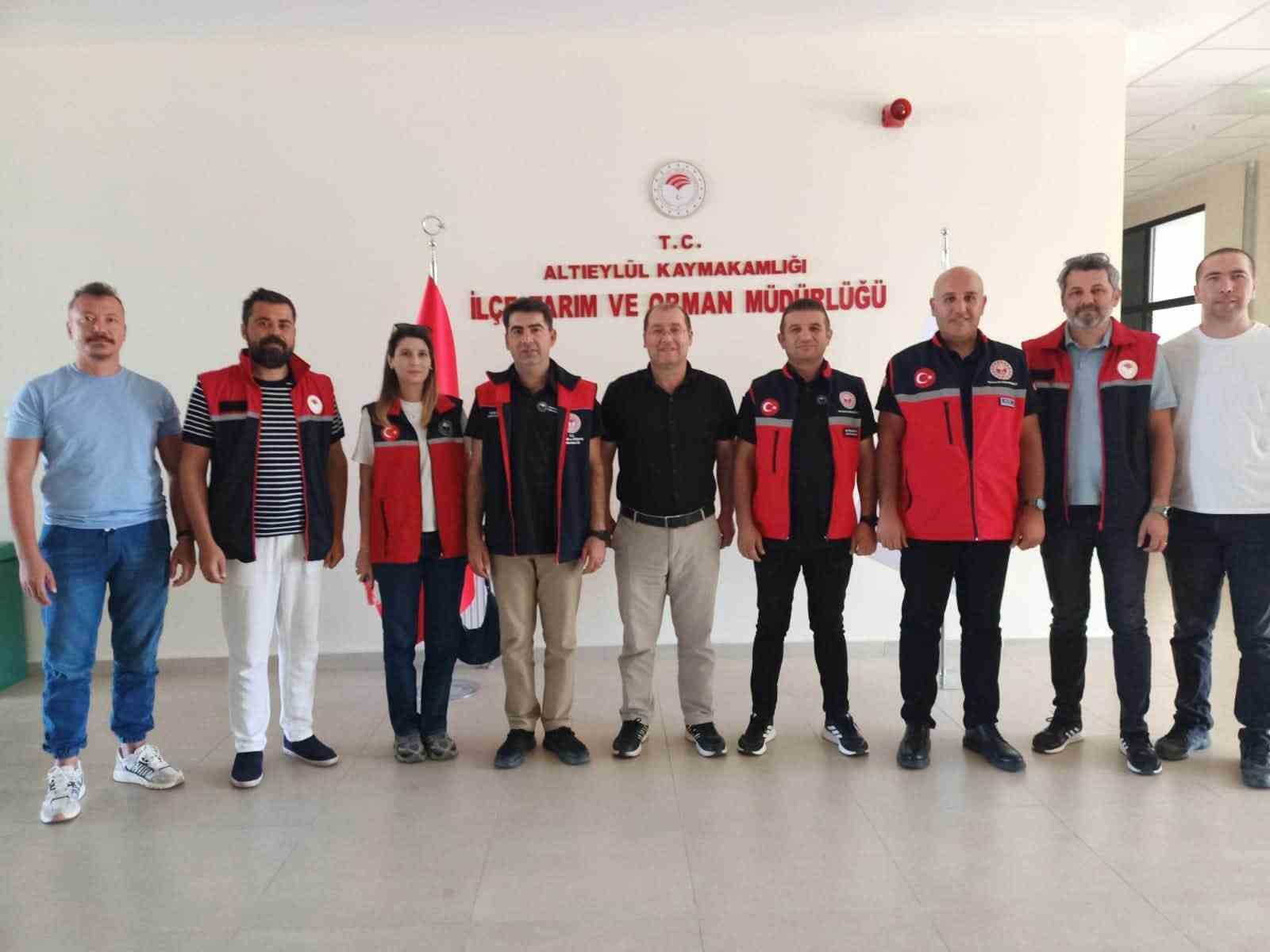 altieylul-de-veteriner-hizmetleri-ve-denetim-surecleri-degerlendirildi