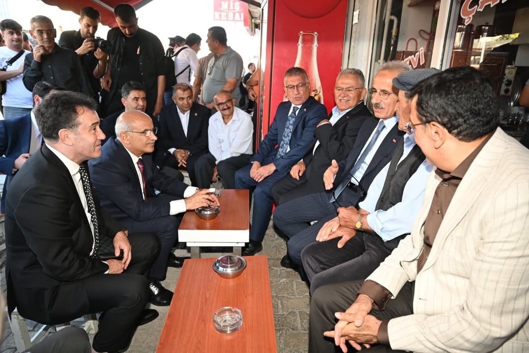 baskan-buyukkilic-bakan-uraloglu-nun-programlarina-eslik-etti