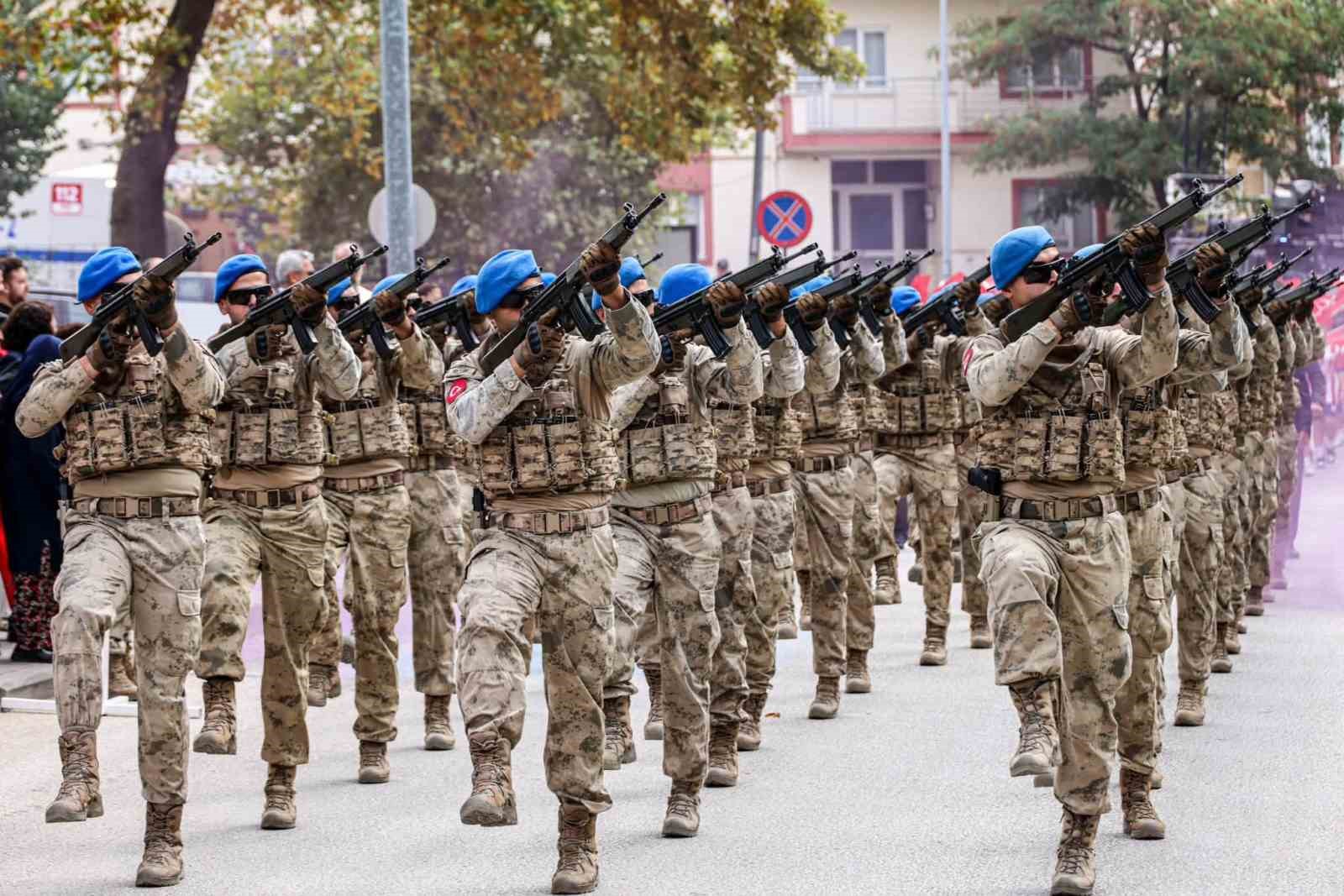 30-agustos-zafer-bayrami-bilecik-te-torenle-kutlandi