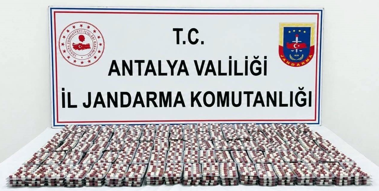 antalya-da-6-bin-540-sentetik-hap-ele-gecirildi