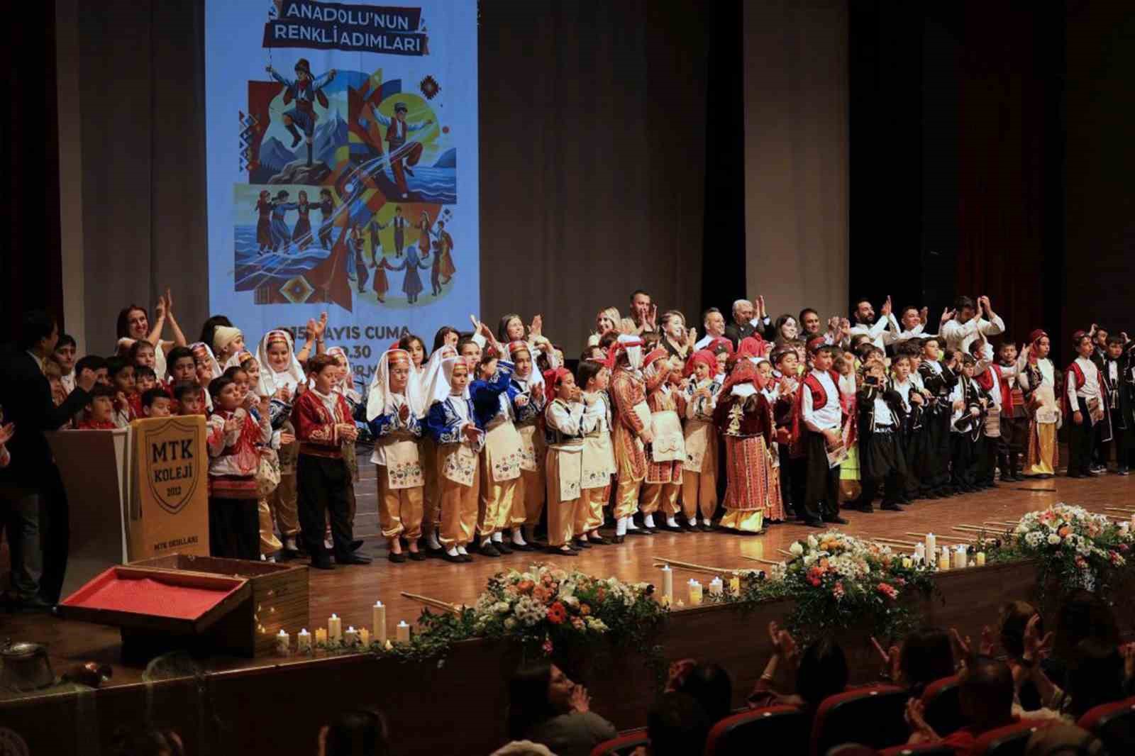 mtk-koleji-ogrencilerinden-anadolu-nun-renkli-adimlari-gosterisi