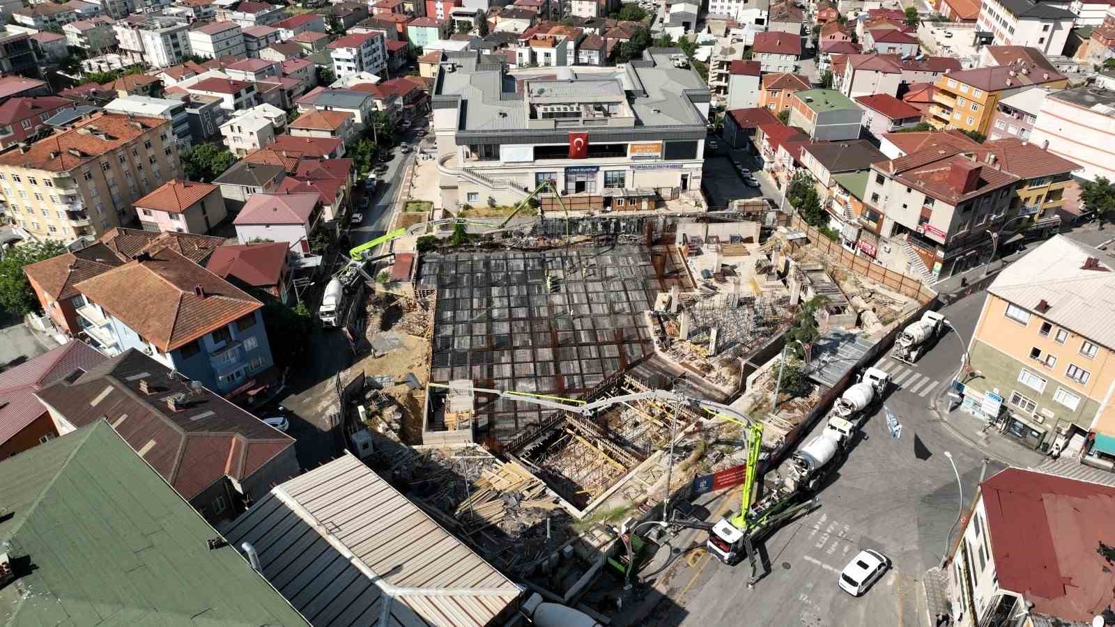 dilovasi-kent-meydani-insaatinda-yeni-asama