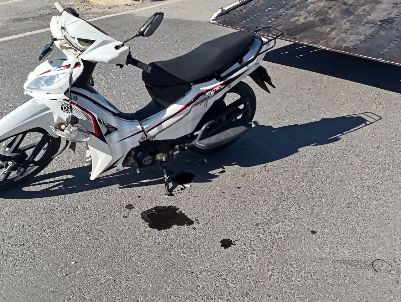 kavsakta-otomobil-ile-motosiklet-carpisti-1-yarali