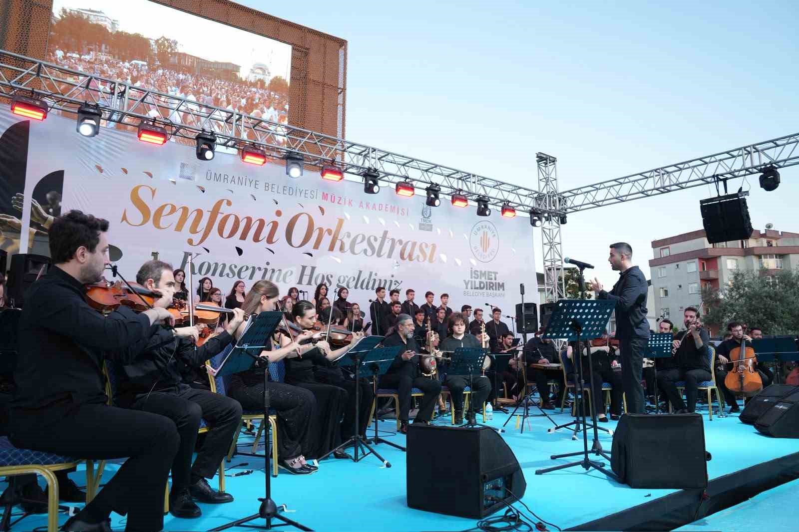 umraniye-de-senfoni-ruzgari-muzik-akademisi-ogrencilerinden-unutulmaz-konser