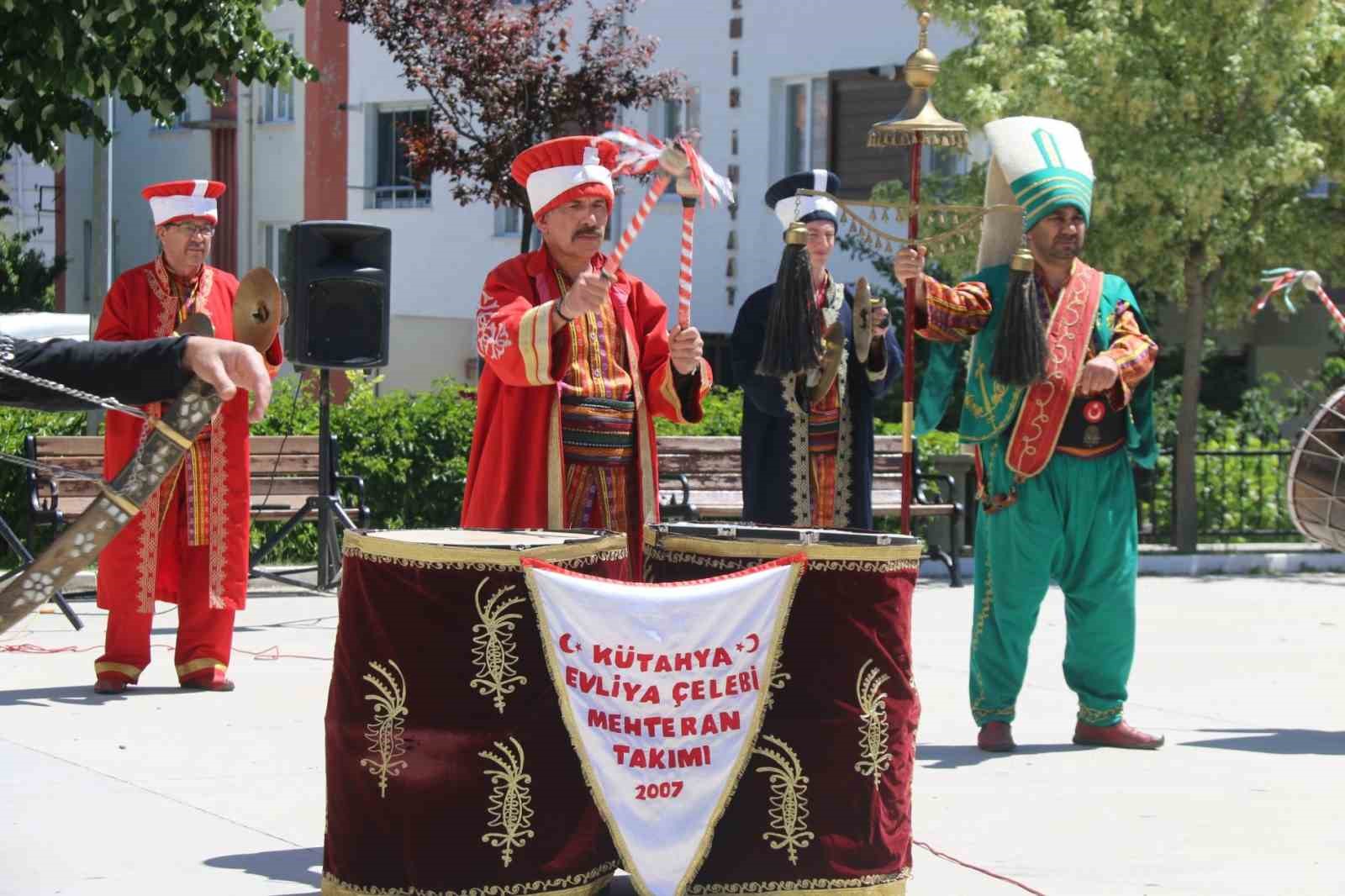 fatih-ortaokulu-nda-fatih-haftasi-coskusu