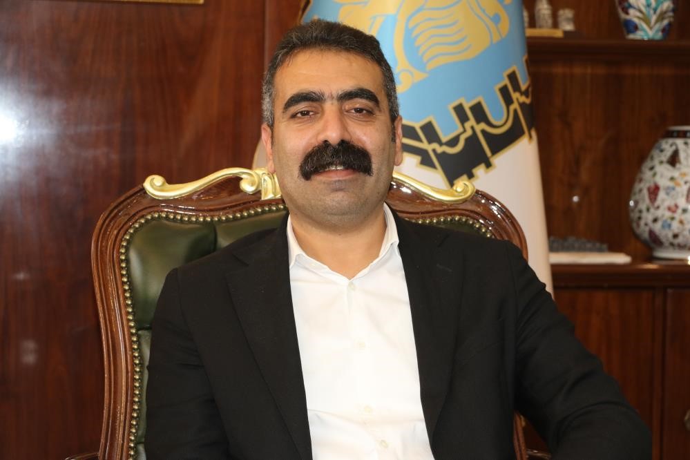 dogan-hatun-gorevinden-istifa-etti