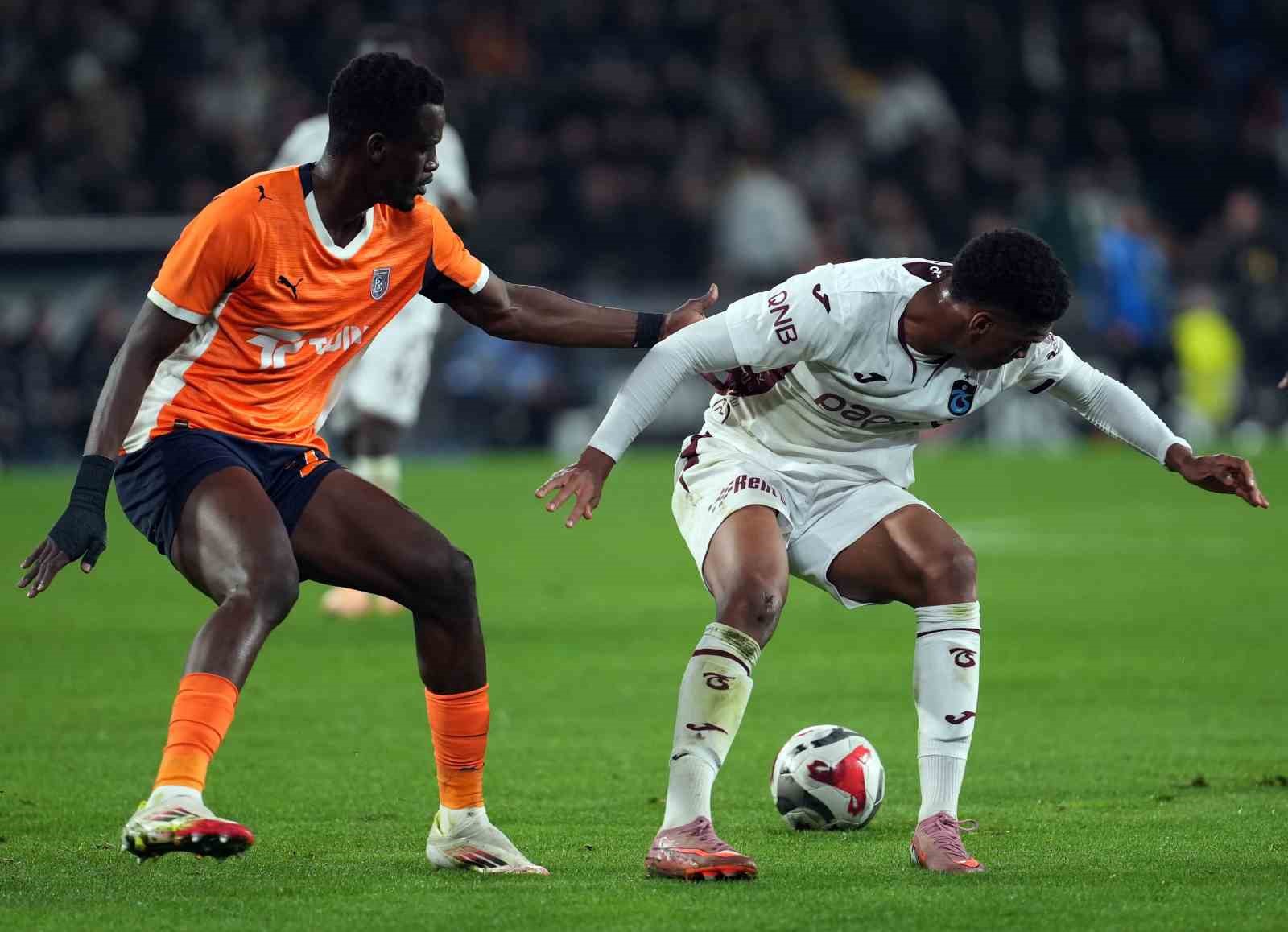 rams-basaksehir-trabzonspor-deplasmaninda