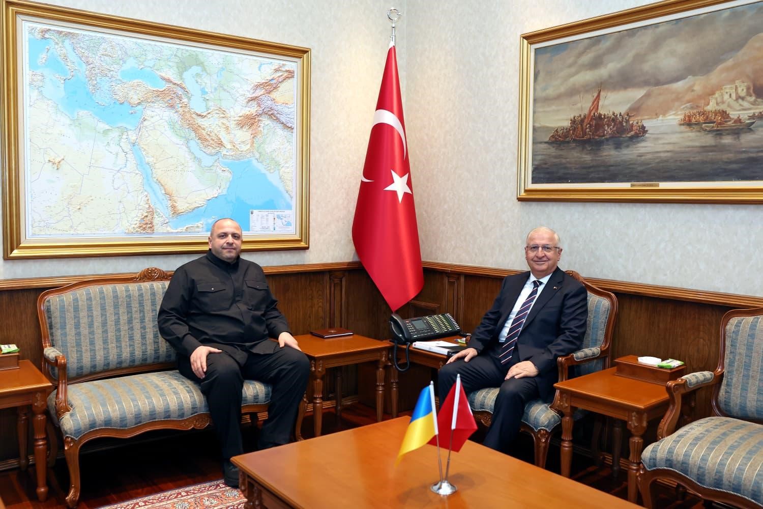bakan-guler-ukrayna-dis-istihbarat-servisi-baskani-umerov-ile-gorustu