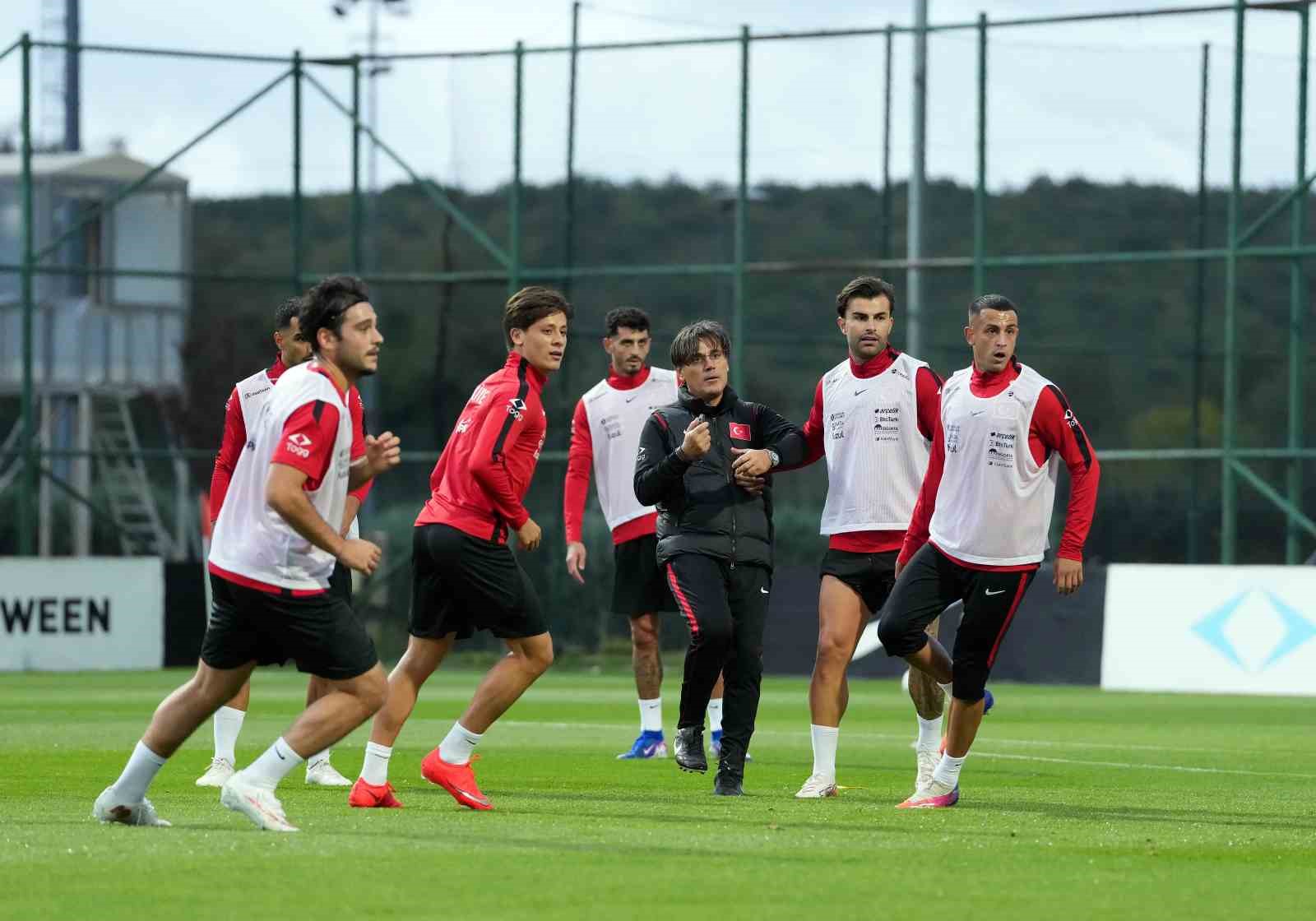 a-milli-takim-fransa-macinin-hazirliklarini-surdurdu