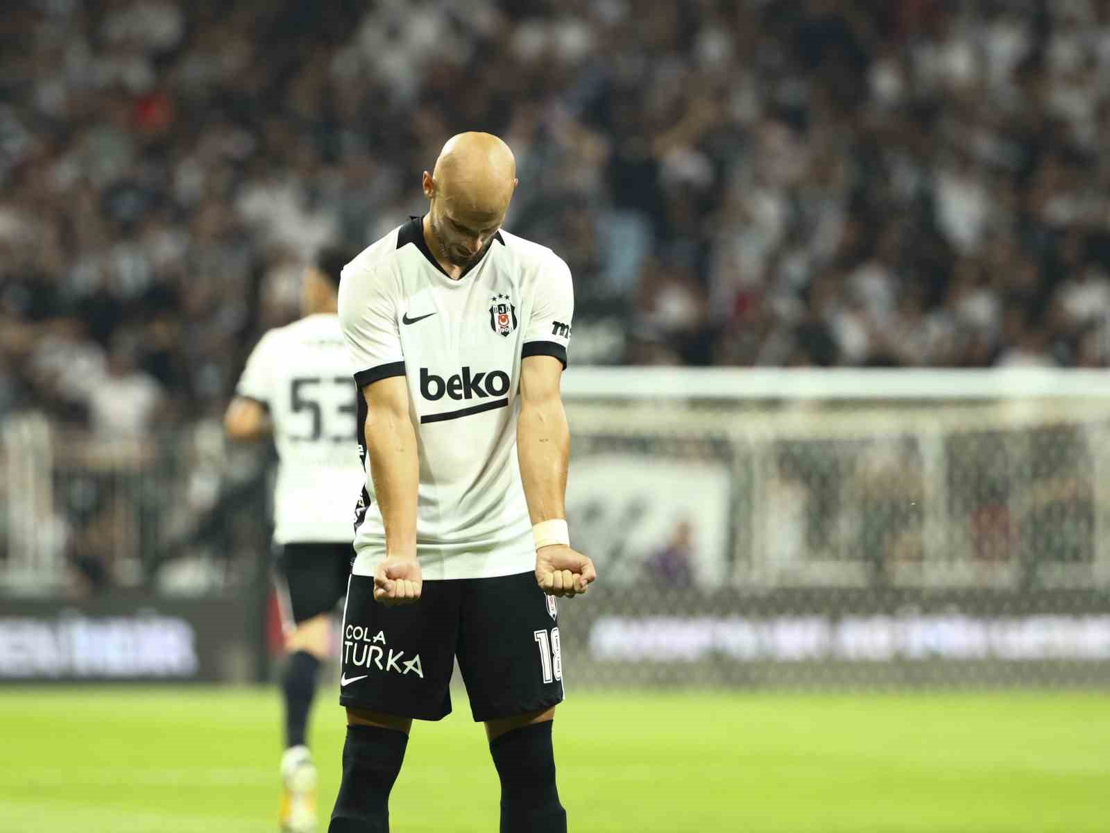 vaclav-cerny-bu-sezon-ilk-kez-gol-sevinci-yasadi