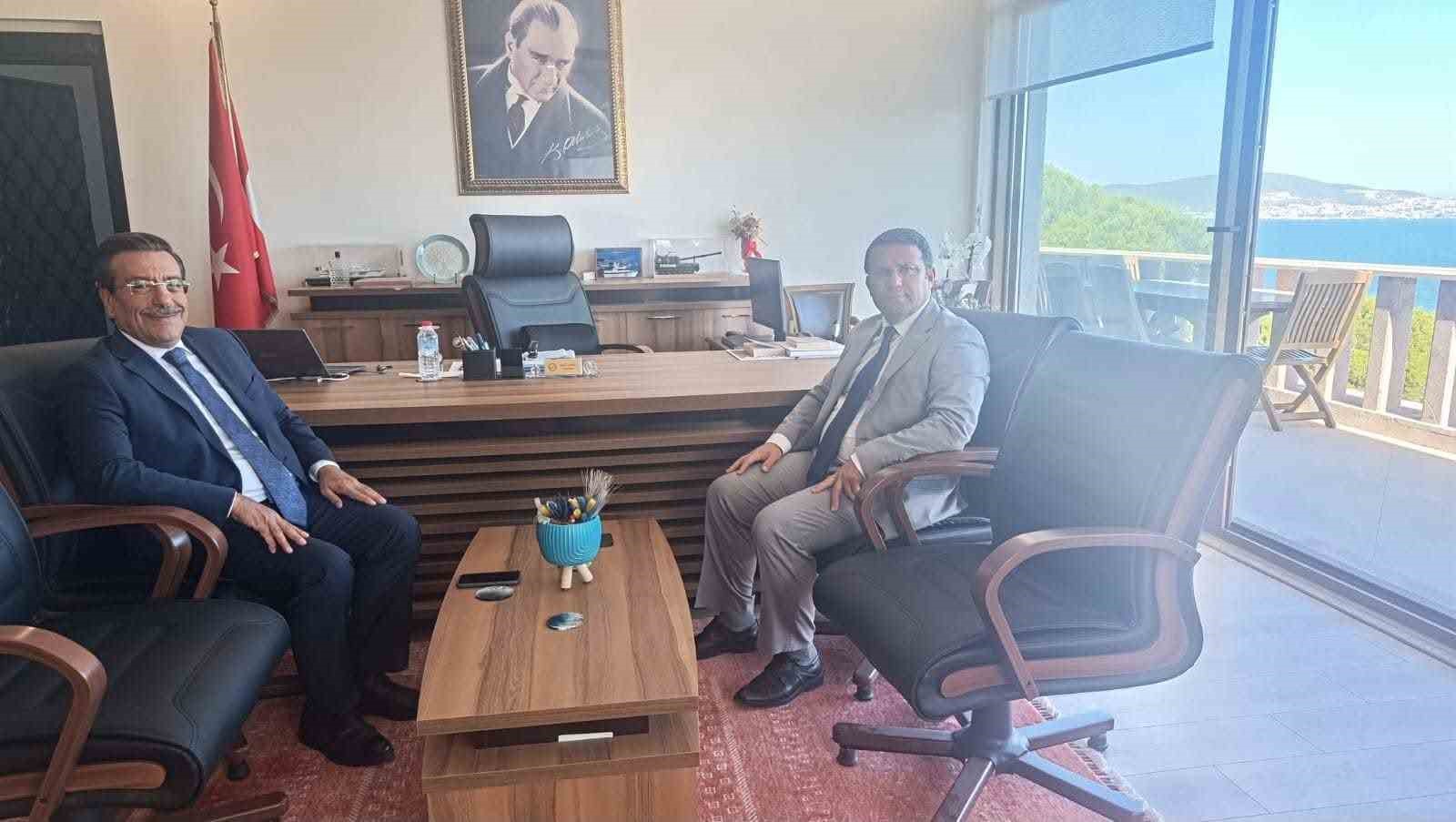 ayvalik-kaymakami-cimsit-e-hayirli-olsun-ziyareti