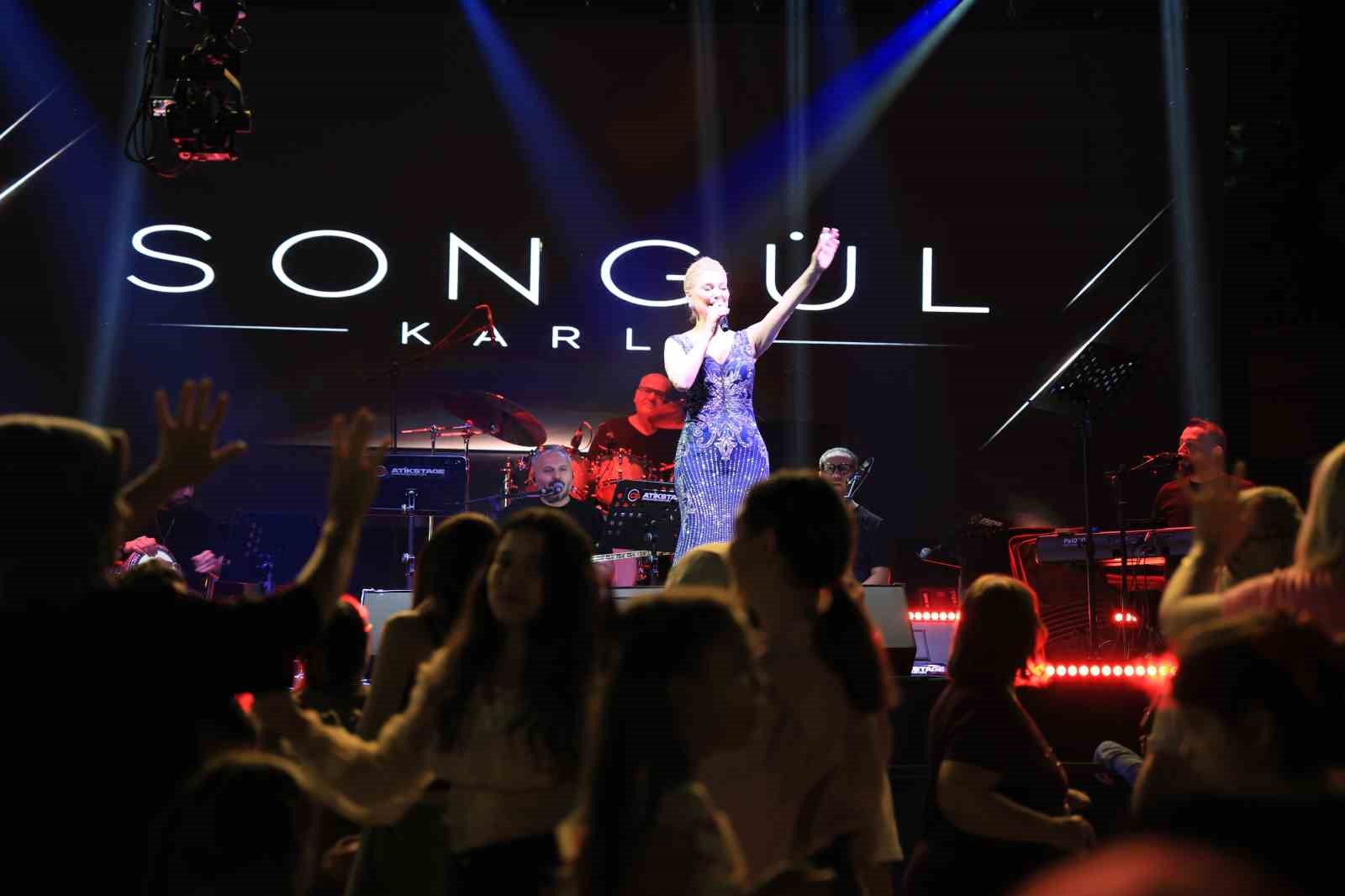 cameli-festivalinde-songul-karli-ruzgari