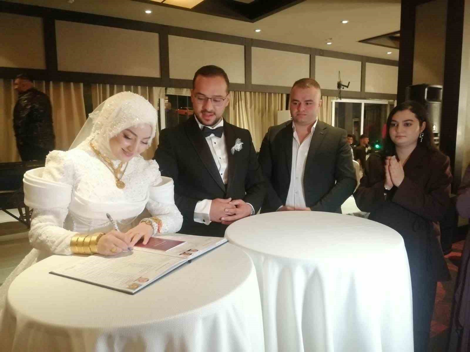 budak-ailesinin-mutlu-gunu