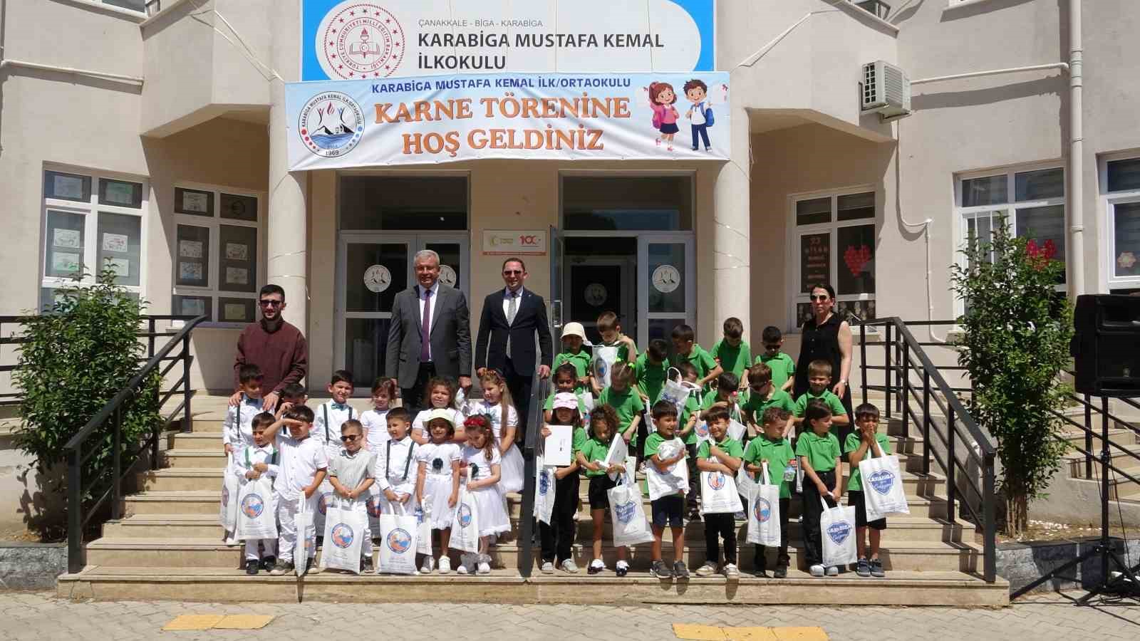 baskan-elbi-sozunu-tuttu-karabiga-da-cocuklar-cok-mutlu-oldu