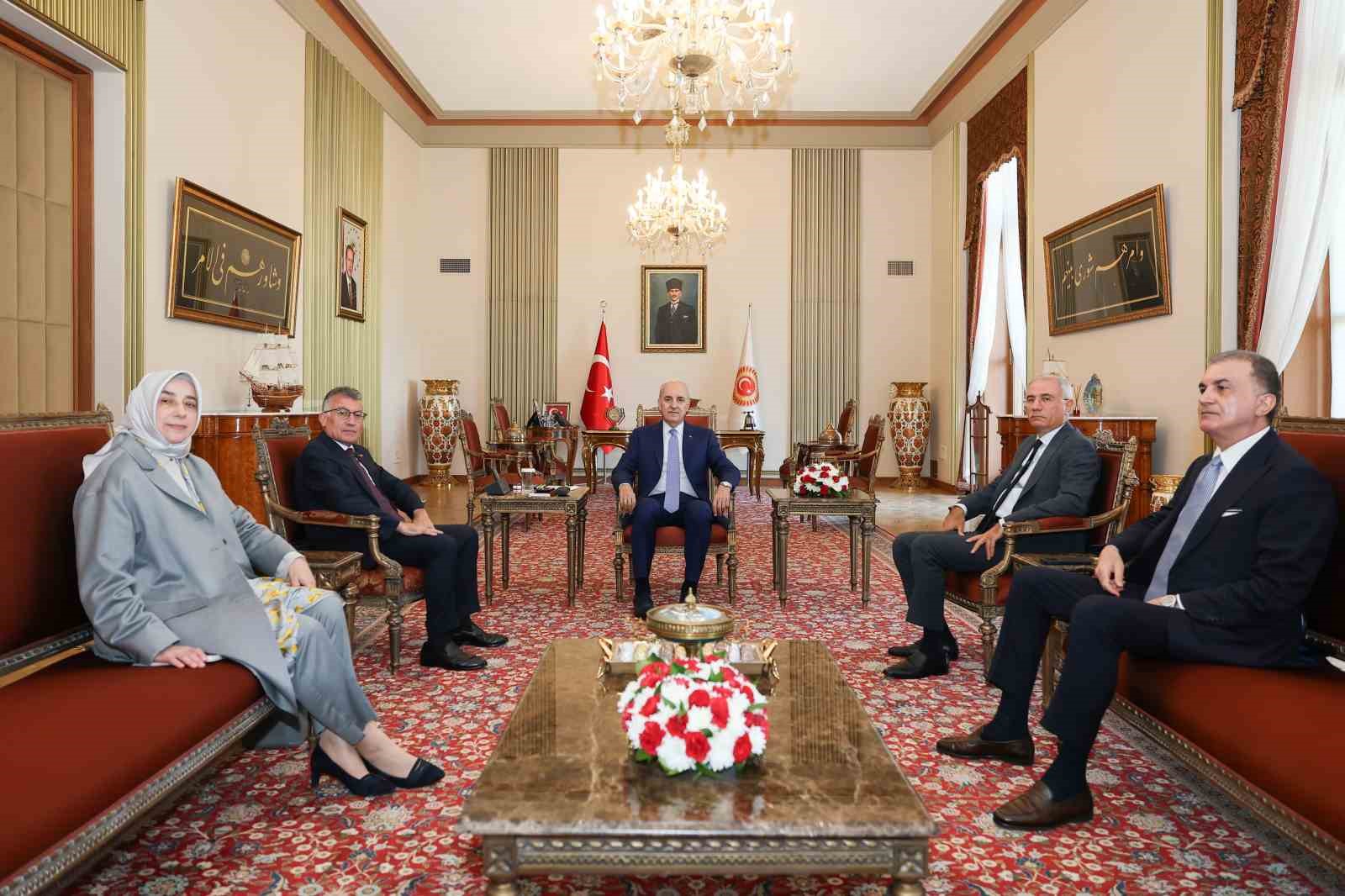 tbmm-baskani-kurtulmus-tan-ak-parti-ye-ziyaret