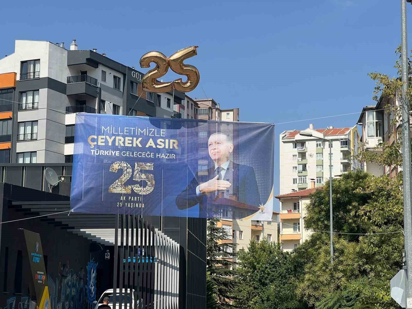 talas-ta-ak-parti-nin-25-yildonumu-nde-coskulu-kutlama