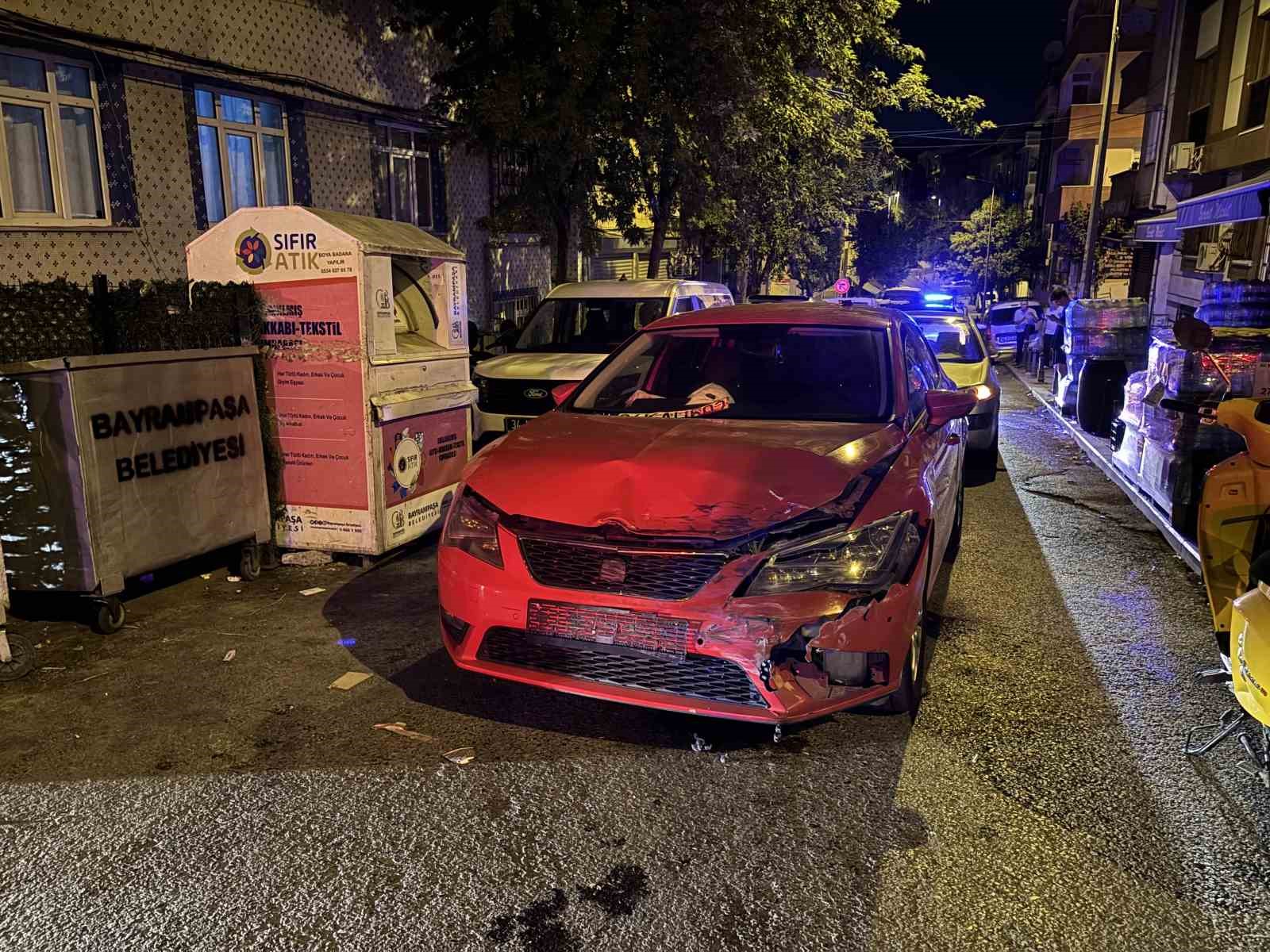 hasta-tasiyan-ambulans-otomobil-ile-carpisti-3-kisi-yaralandi
