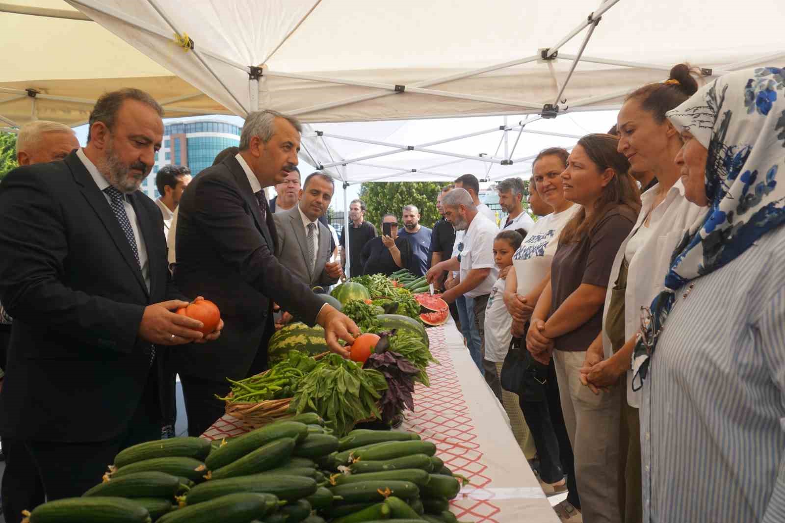 edirne-de-tarima-dev-destek-20-yeni-sera-ureticiyle-bulustu