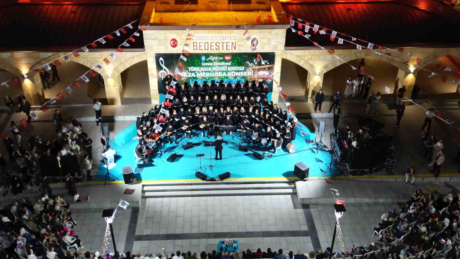 corum-da-yaza-merhaba-konseri-yogun-ilgi-gordu