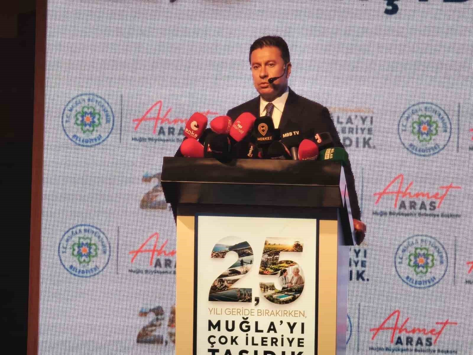 mugla-buyuksehir-belediye-ahmet-aras-2-5-yillik-icraatlarini-acikladi-vaatlerin-yuzde-61-5-i-hayata-gecirildi