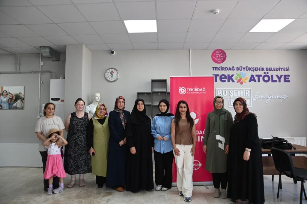 cerkezkoy-de-kadinlara-aile-ici-iletisim-semineri-verildi