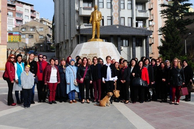 8 Mart Dünya Kadınlar Günü Etkinliği