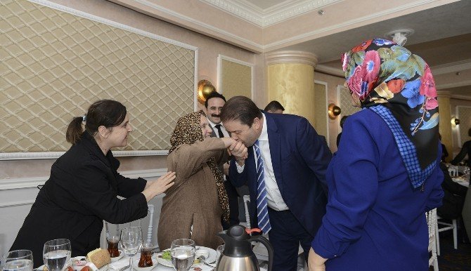 Maltepeli Kadınlar 8 Mart Kahvaltısında Buluştu