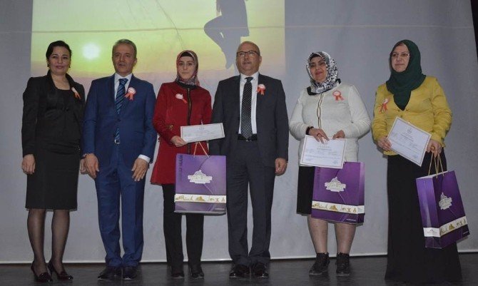 Afyonkarahisar’da Da 8 Mart Dünya Emekçi Kadınlar Günü Kutlamaları