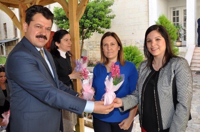 Adana Adliyesi’nde ’Kadınlar Günü’ Kutlaması