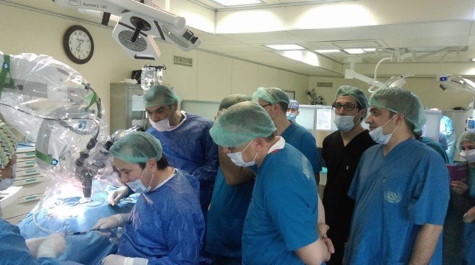 Adana’da İlk Biyonik Kulak Ameliyatı