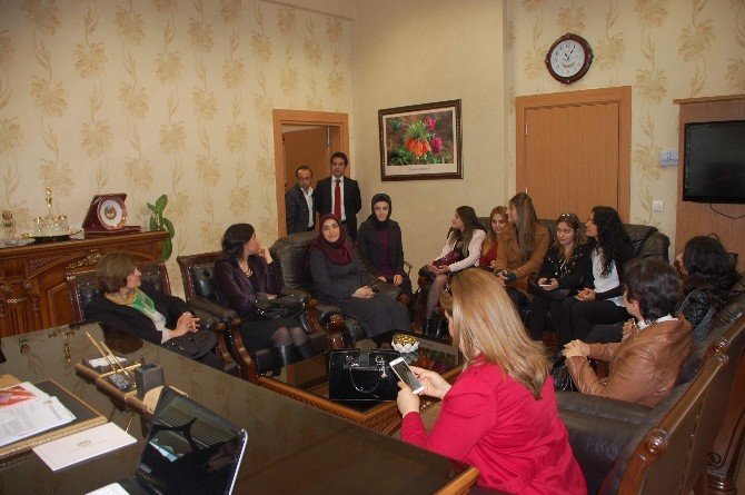 Baro’dan, Kadınlar Günü Açıklaması