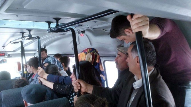 Yolcular Zor Anlar Yaşıyor