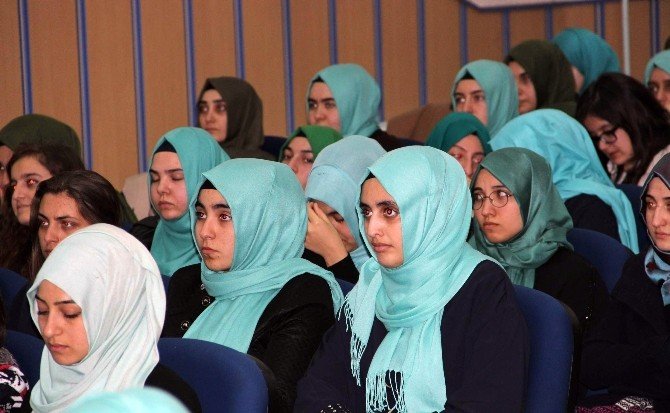 Özdağ: "Türkiye’de Siyasette Zirveye Gelip Hapishanelerden Geçmeyen Adam Yok"