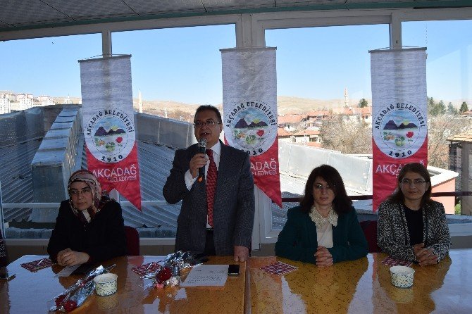 Başkan Kazgan, Kadınlarla Kahvaltıda Bir Araya Geldi