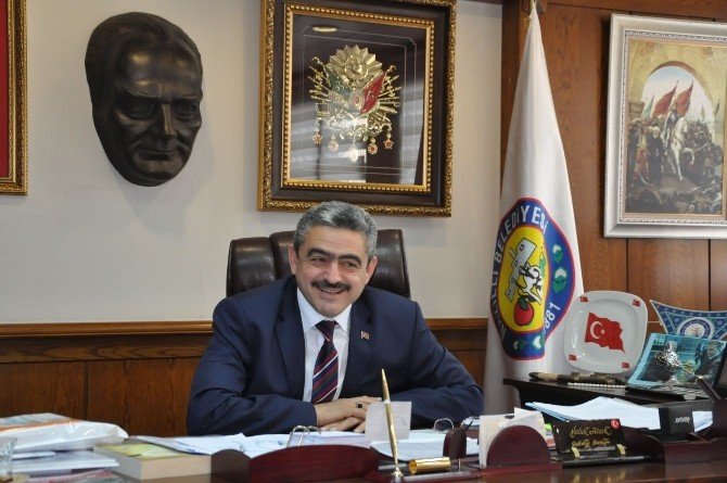 Başkan Alıcık’ın 8 Mart Dünya Kadınlar Günü Mesajı