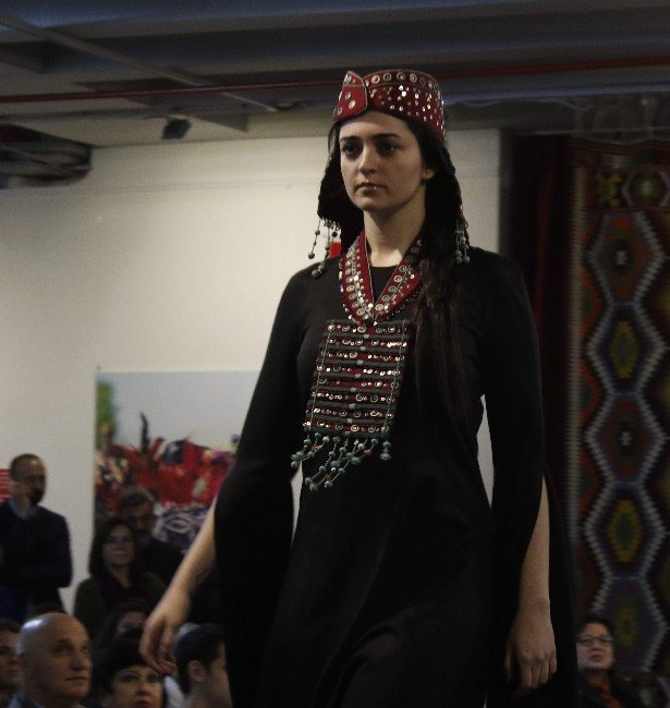 Kadın Müzesi’nden Yörük Gelini Defilesi