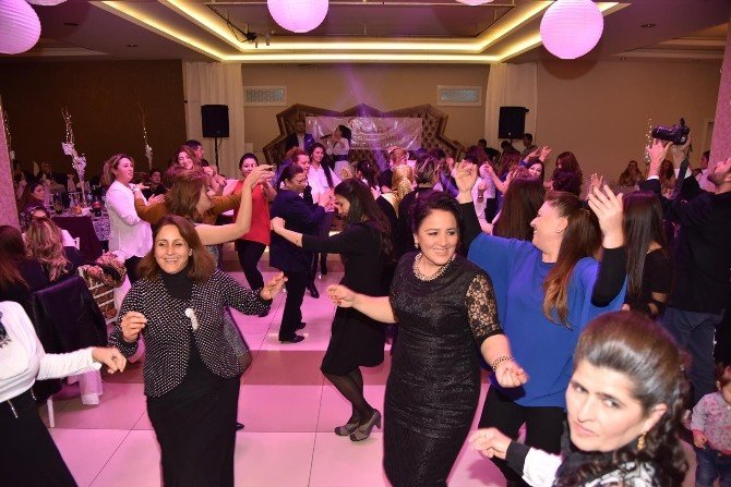 Yıldız Yücel’den Anlamlı Gece