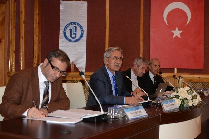 Bartın Üniversitesi’nde Nurettin Topçu Anıldı