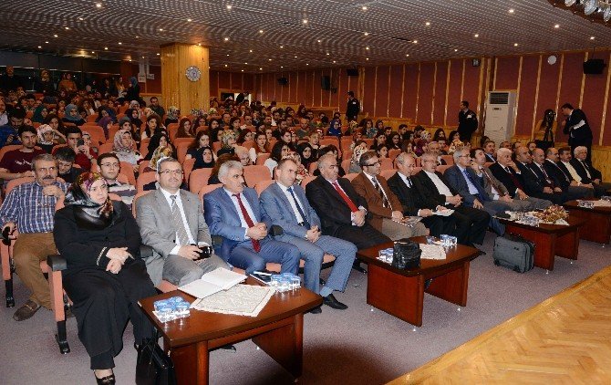 Bartın Üniversitesi’nde Nurettin Topçu Anıldı