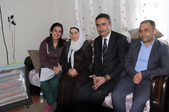 Hastane Yönetiminden Hastalara Ziyaret