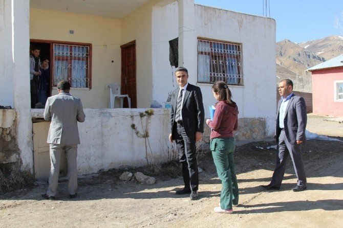 Hastane Yönetiminden Hastalara Ziyaret