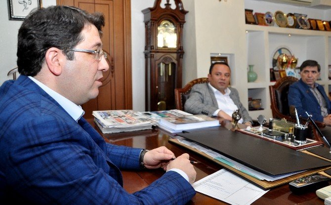 Ak Heyetten Aksaray Belediyesi’ne Ziyaret