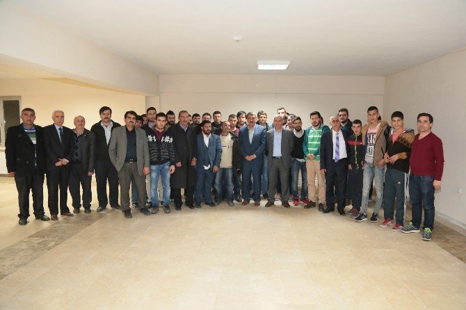 Gürkan, Sınava Girecek Öğrencilerle Bir Araya Geldi