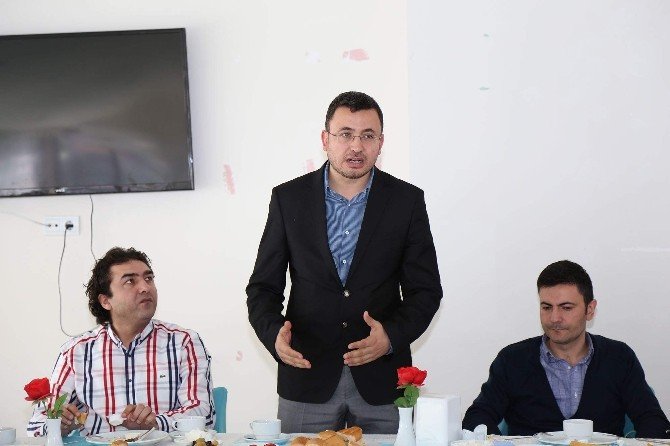 Bozok Teknopark Paydaşları Kaynaşma Yemeğinde Bir Araya Geldi