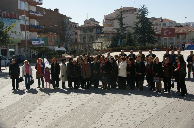 Bozüyük’te 8 Mart Dünya Kadınlar Günü Etkinliği