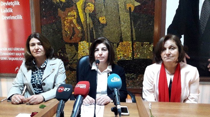 Chp’li Kadınlar 8 Mart Dünya Kadınlar Gününü Kutladı