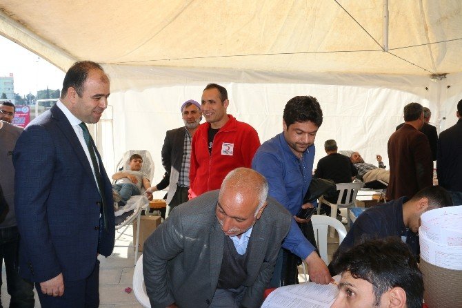 Çiftçi, Şanlıurfalıları Hayırda Buluşalım Kampanyasında Davet Etti